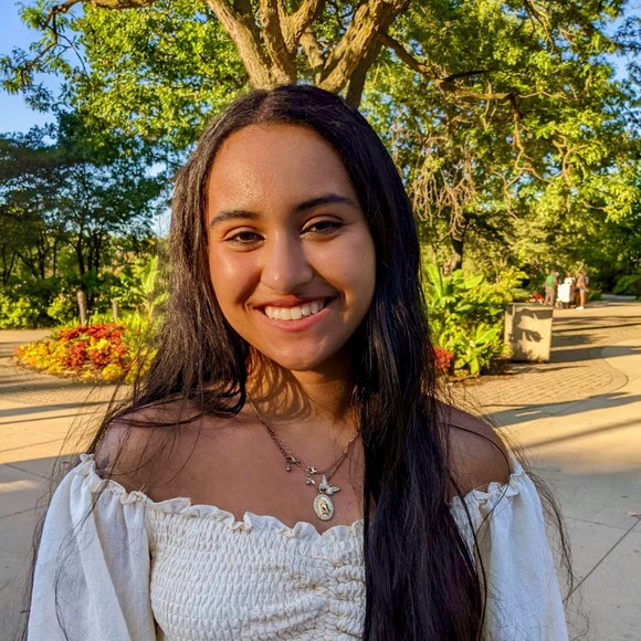 Meet your Posher, Miriam. - Picture 1 of 1
